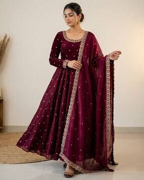 vastryn Women Embroidered Anarkali Kurta -picture-47