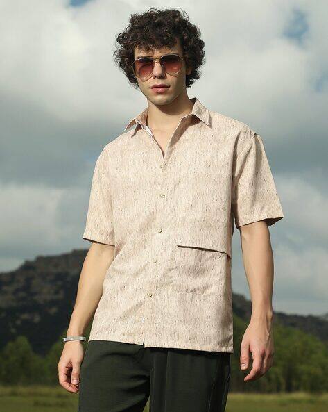CAHOOT Men Textured Oversized Fit Shirt
