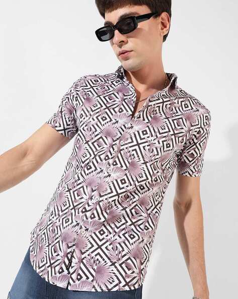 CAHOOT Men Geometric Print Regular Fit Shirt
