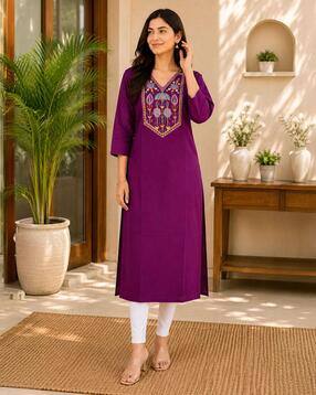 acai Women Embroidered Straight Fit V-Neck Kurti-picture-13