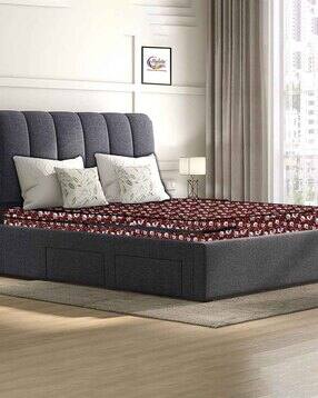Queen Size Waterproof & Dustproof Mattress Protectors-image-37