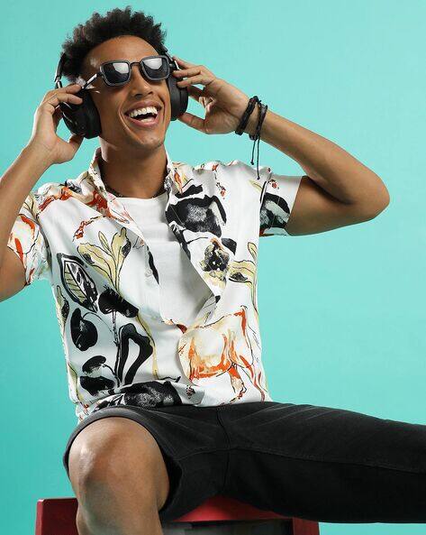 CAHOOT Graphic Print Shirt with Spread Collar