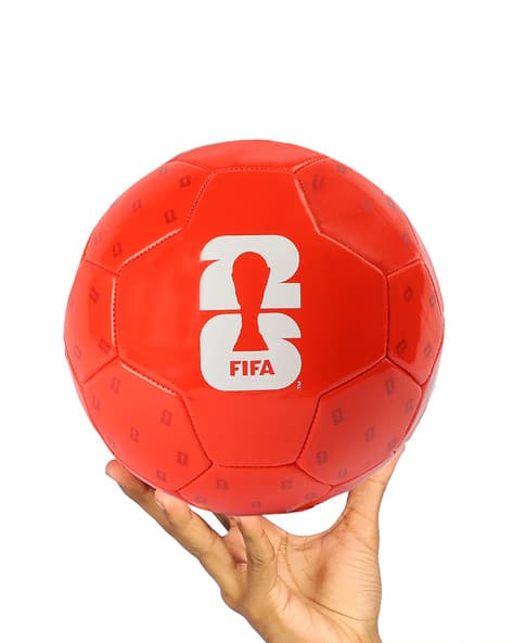 HAMLEYS FIFA Classic Size 5 Football