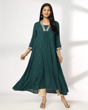 avaasa mix n' match Women Embroidered Festive Kurta-picture-45