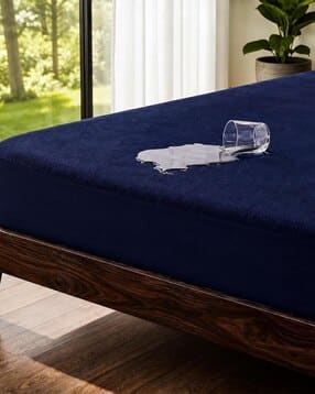 Ultra-Soft Fitted Waterproof Mattress Protector   -image-11