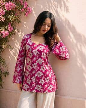 nyrika Women Floral Print Relaxed Fit Tunic-picture-12