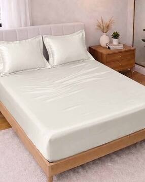 Super King Fitted Bedsheet with 2 Pillow Covers-image-18