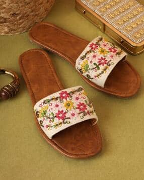 acai Women Embellished Embroidered Flip-Flop Flats-picture-15