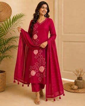 Women Embroidered Straight Kurta Suit Set-image-42
