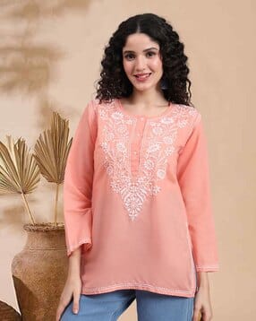 acai Women Embroidered Round-Neck Straight Kurti-picture-37
