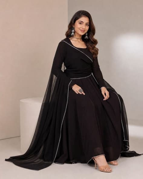 Nyrika Women Lace Pattern Fit & Flared Gown with Dupatta