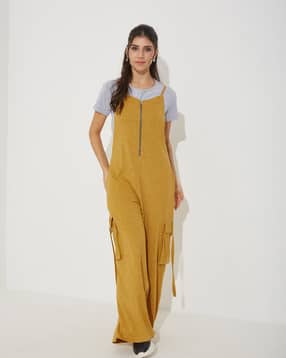 miss chase Solid Dungaree Co-Ord Set-picture-17