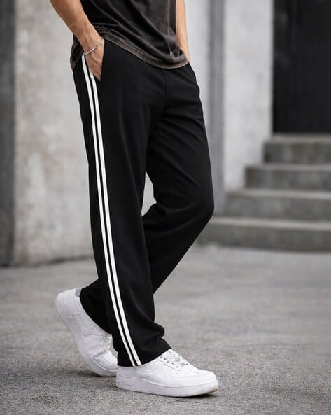 Buda Jeans Co Men Straight Track Pants with Contrast Stripes
