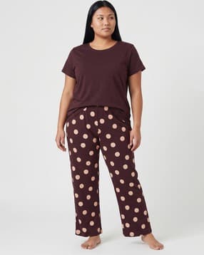 Women Round-Neck T-Shirt & Polka-Dot Print Pyjamas Set-image-49