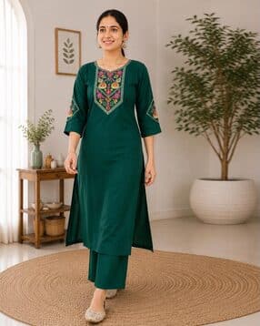 nyrika Women Embroidered 2-Piece Co-Ord Set-picture-19