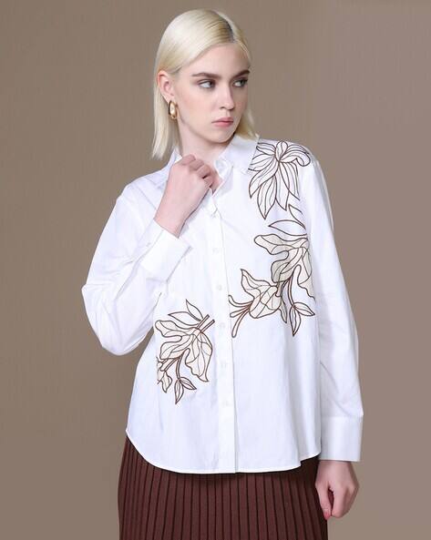 Kazo Women Clover Embroidered Relaxed Fit Shirt