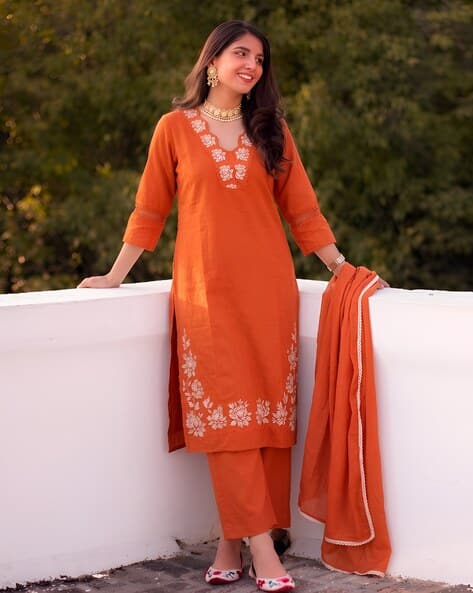 Kiana House Of Fashion Women Embroidery Straight Kurta Set