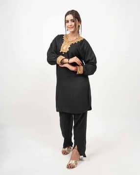fashiontownie Women Embellished 2-Piece Co-Ord Set-picture-27