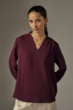 and Women Relaxed Fit V-Neck Top-picture-35