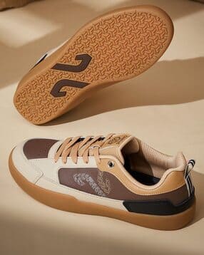 campus Men Round-Toe Lace-Up Sneakers-picture-39