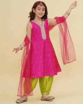 pixie n prince Girls Embroidered 3-Piece Kurta Suit Set-picture-21