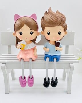 elegant lifestyle Softy Couple Hanging Legs Miniature Figurines -picture-52