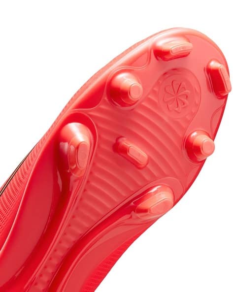 NIKE Men Vapor 17 Club FG/MG Football Shoes - Image 9