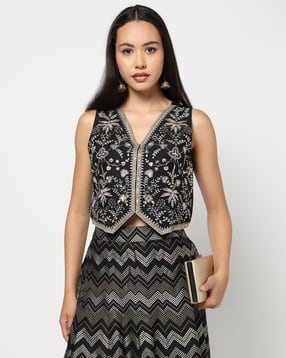 yousta Women Embroidered Regular Fit Top-picture-10