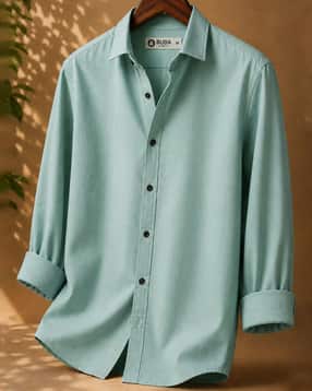Men Regular Fit Shirt with Spread-Collar