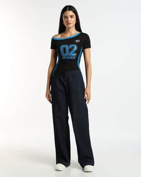 outryt by azorte Fitted One-Shoulder Varsity T-Shirt-picture-46