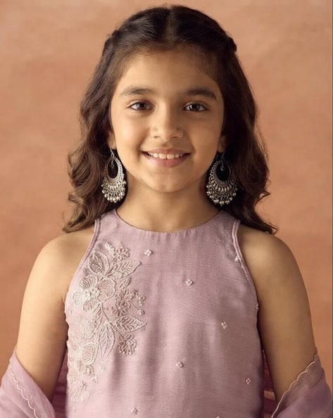 SVARAA Girls Embroidered Straight Kurta Set with Dupatta - Image 4