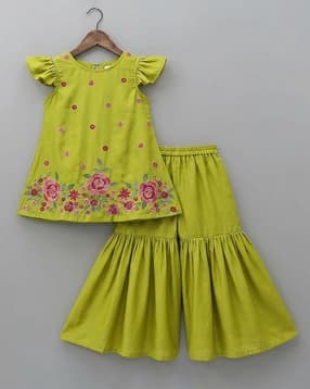 shahudi designer Girls Embroidered Kurta & Pants-picture-16